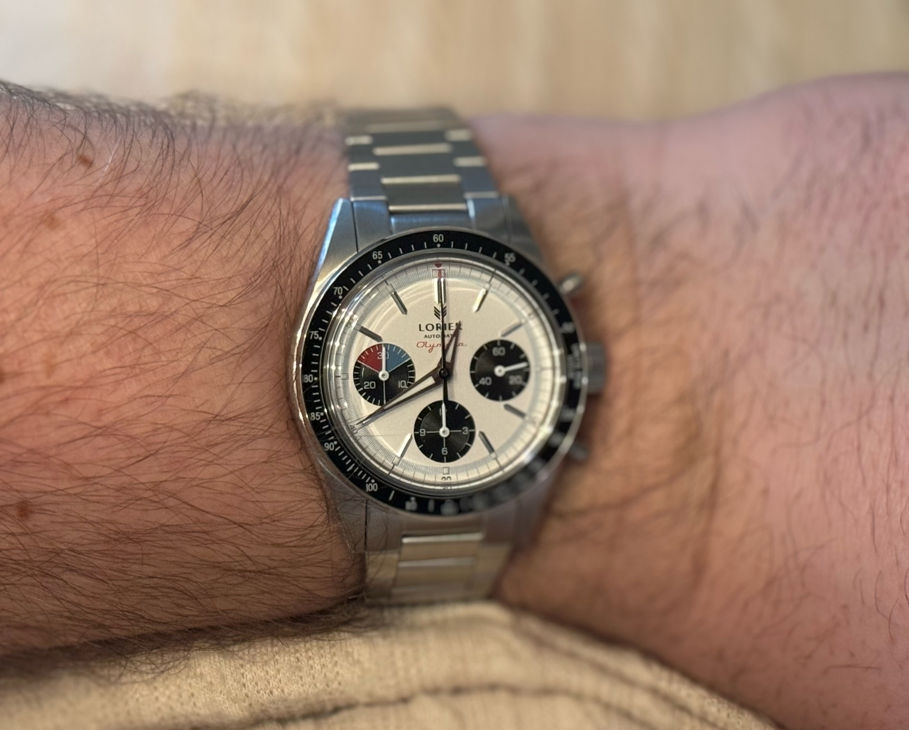 Lorier Olympia | WatchCrunch Lorier Olympia | WatchCrunch