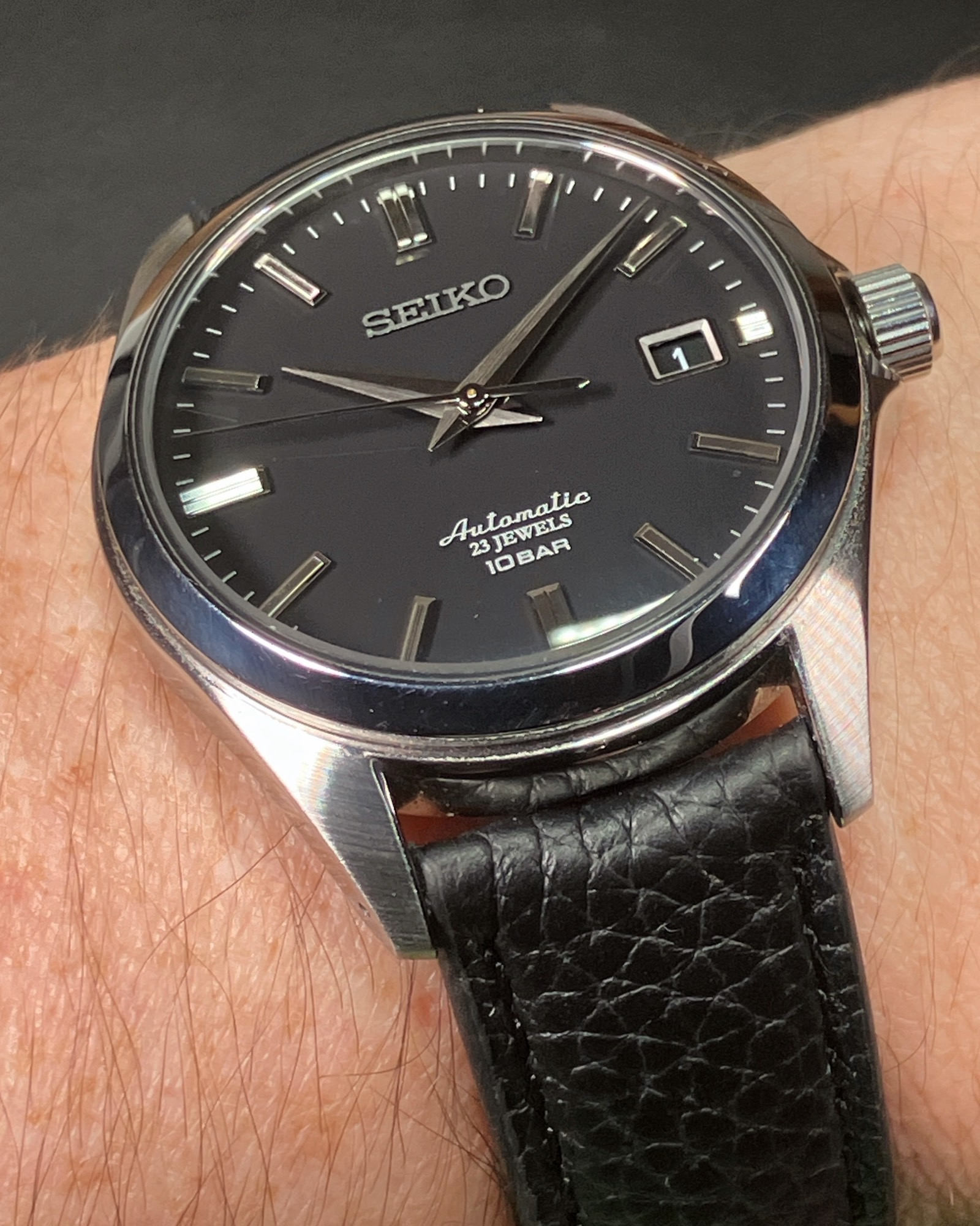 szsb012 | WatchCrunch szsb012 | WatchCrunch