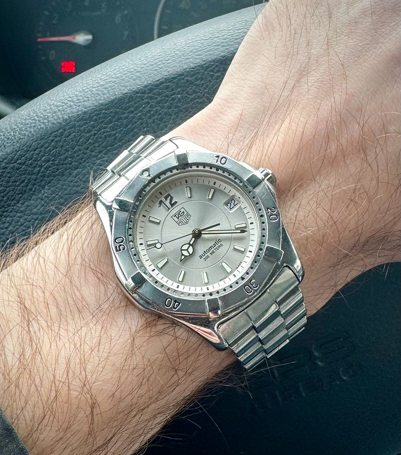TAG Heuer 2000 Classic | WatchCrunch TAG Heuer 2000 Classic | WatchCrunch